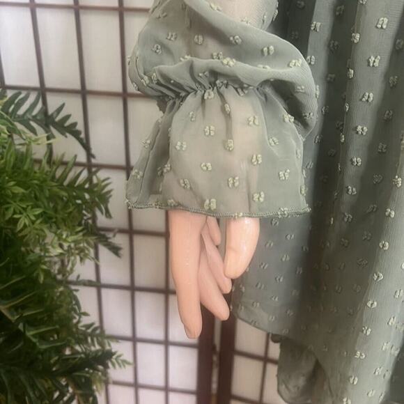 ASOS DESIGNS TEXTURED‎ MINI DOT DRESS SIZE 8 - Picture 4 of 6